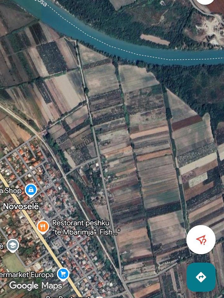 TOKE BUJQESORE PER SHITJE ,NE NOVOSELE!