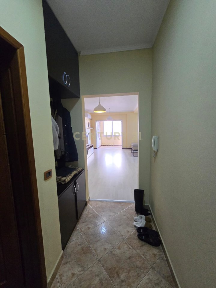 APARTMENT 2+1+2 FOR SALE AT BIG MARKET (KODRA E DIELLIT)!