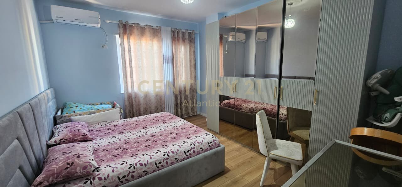 APARTAMENT 2+1 ME QERA NE PLAZH , DURRES - 600€\MUAJ
