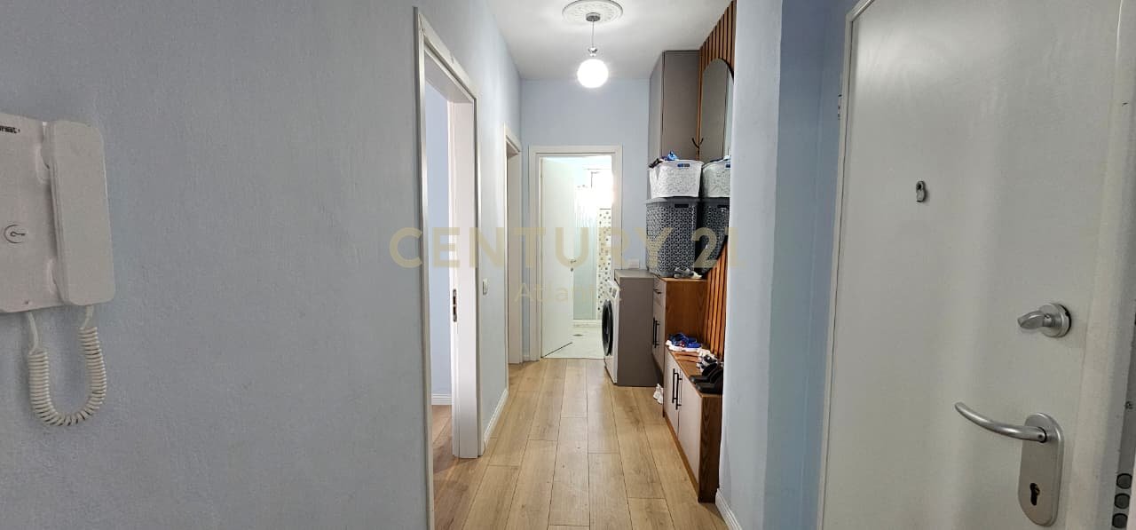 APARTAMENT 2+1 ME QERA NE PLAZH , DURRES - 600€\MUAJ