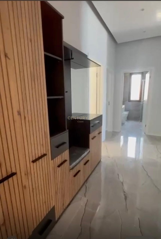 JEPET ME QIRA APARTAMENT 2+1 ME PAMJE NE DET ,LAGJ "UJI FTOHTE "!!!