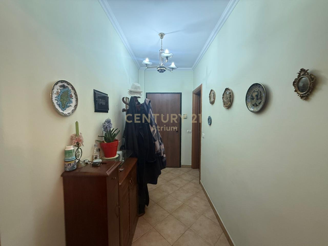 SHITET APARTAMENT 2+1+2 TEK RRUGA KAVAJES!