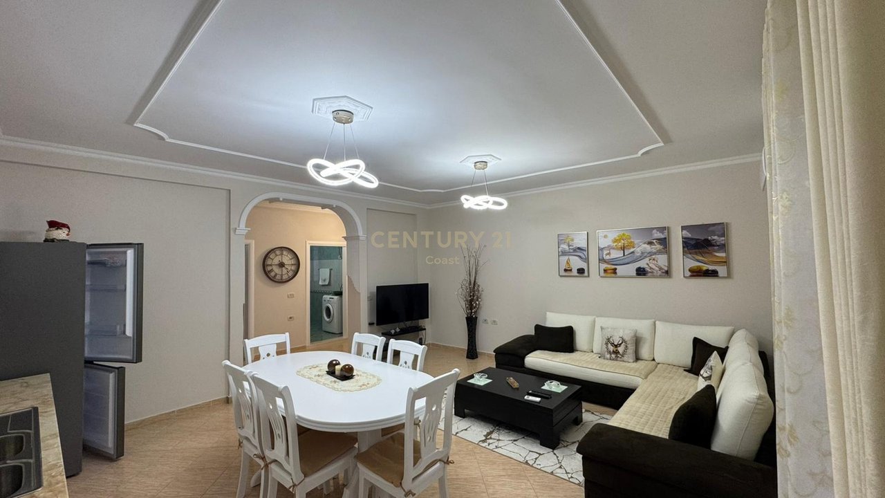 Apartment for Sale – Cipajve Street, Vlorë