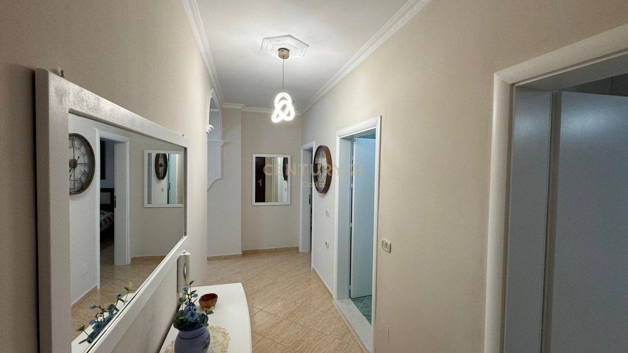 Apartment for Sale – Cipajve Street, Vlorë