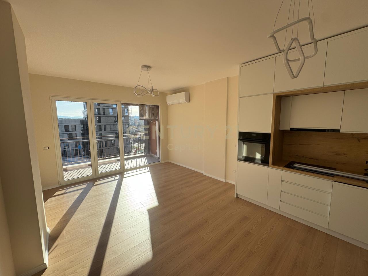 Apartament 2+1+2 Me Qira në Ish Fusha e Aviacionit, Tiranë - 65 000 lekë | 100.87 m²