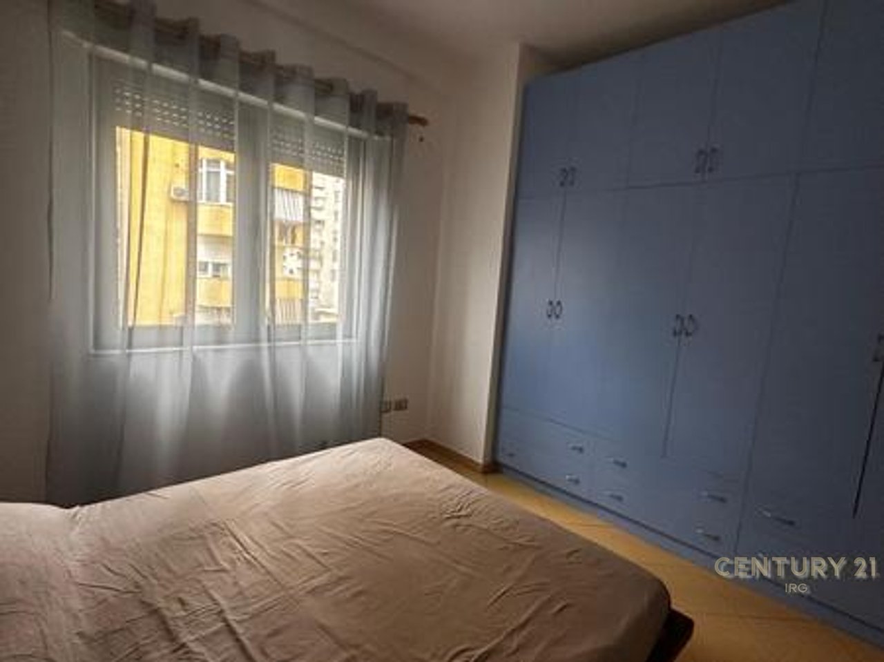 Apartament 1+1me Qira – Komuna e Parisit