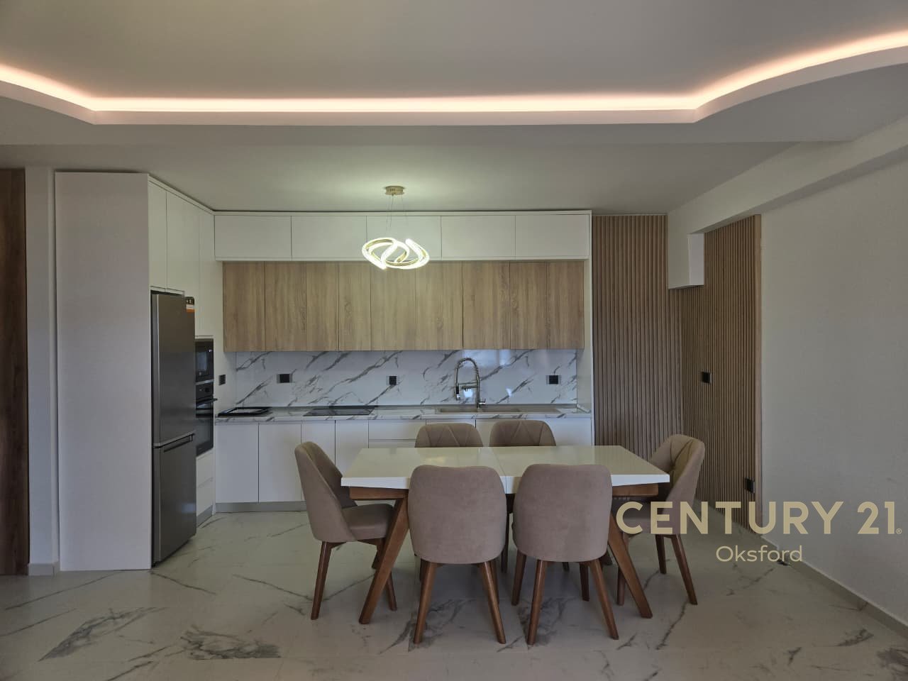 JEPET ME QIRA APARTAMENT 2+1+POST PARKIMI TE LIQENI FARKES!