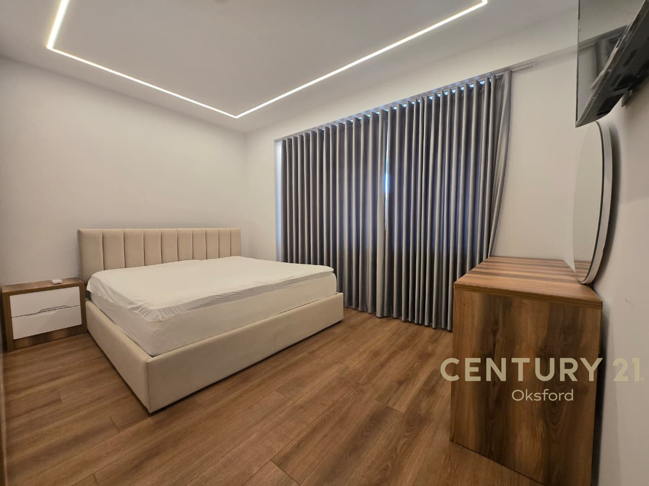 JEPET ME QIRA APARTAMENT 2+1+POST PARKIMI TE LIQENI FARKES!