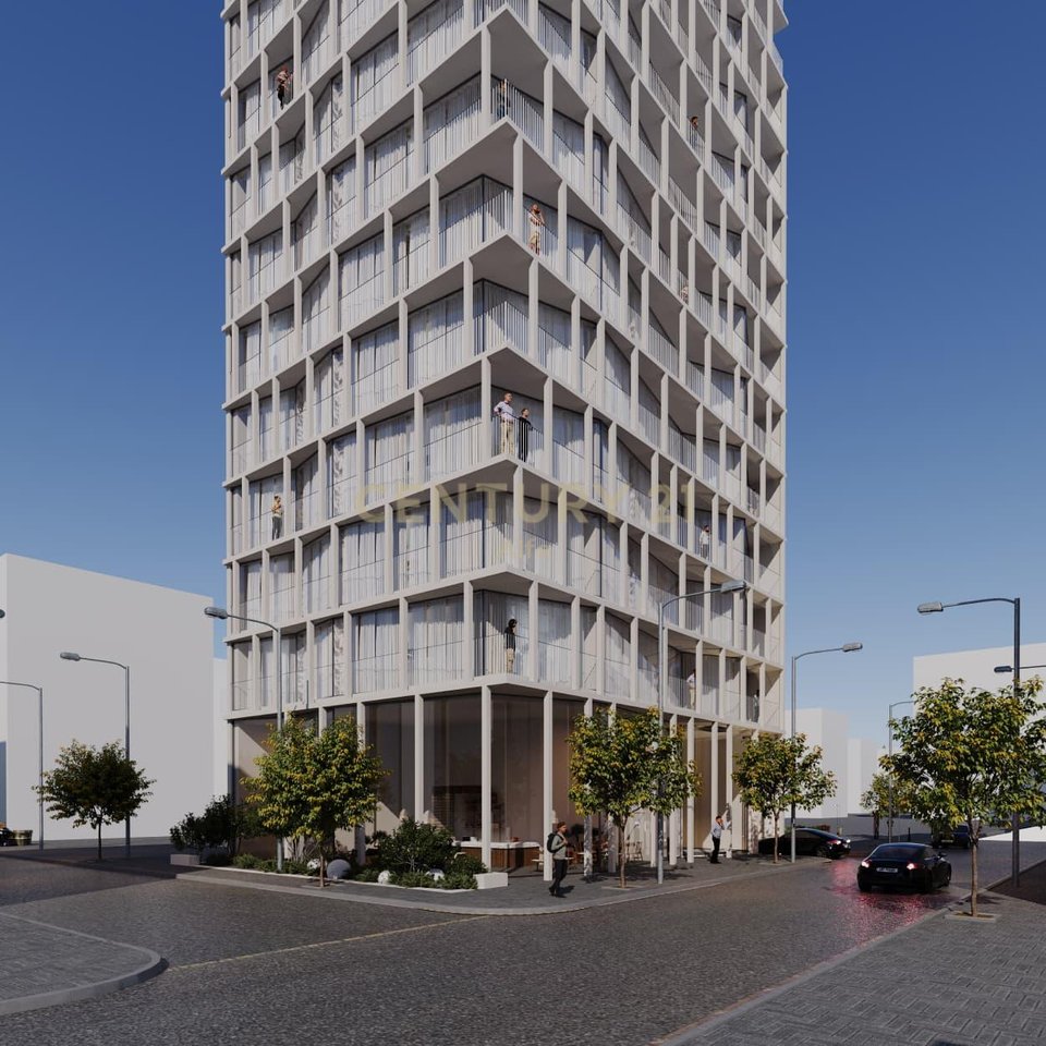 APARTAMENT 1+1 PER SHITJE TEK SHKOLLA E KUQE !