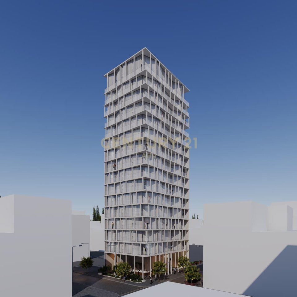 APARTAMENT 1+1 PER SHITJE TEK SHKOLLA E KUQE !