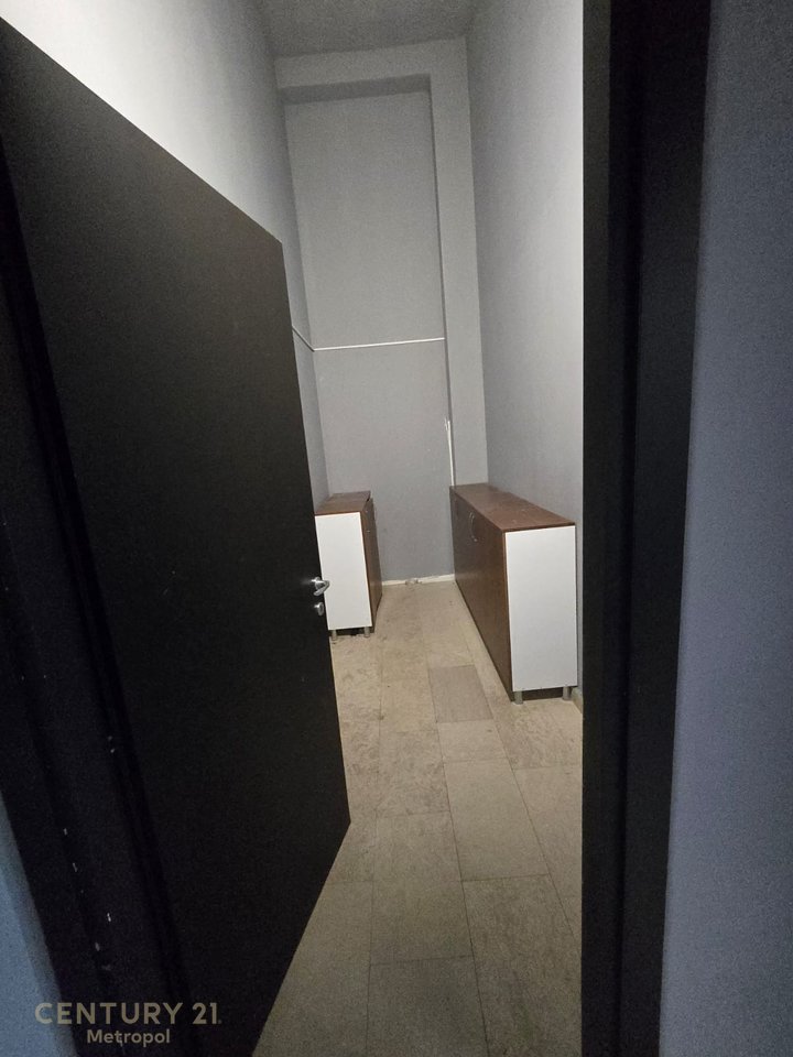 Premium Office Space for Rent in the Ali Demi Area. Top Floor