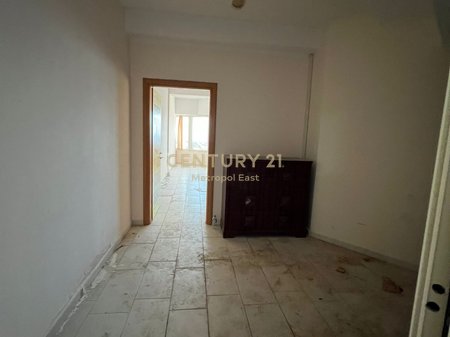 Shitet ambient tek Kodra e Diellit 1