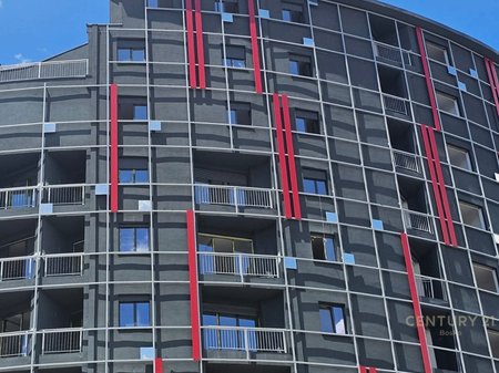 SHITET APARTAMENT 1+1+2+ POST PARKIMI NE DON BOSKO!