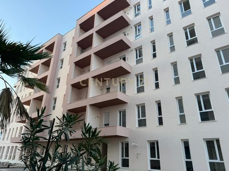 Apartament 1+1 Për Shitje në Golem