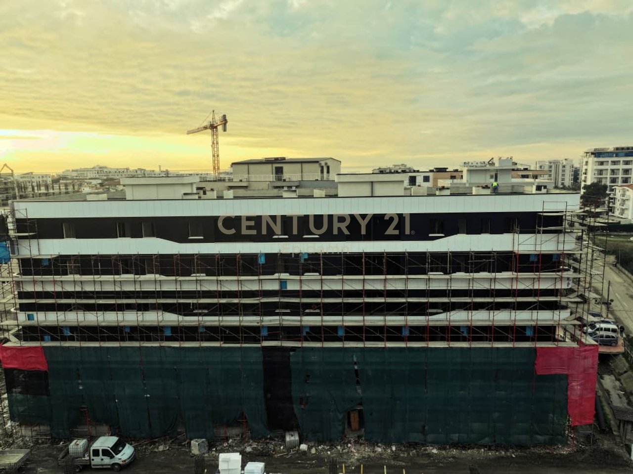 Apartament  2+1 Per Shitje në Rezidencën West Coast – Vetëm 300m nga Deti