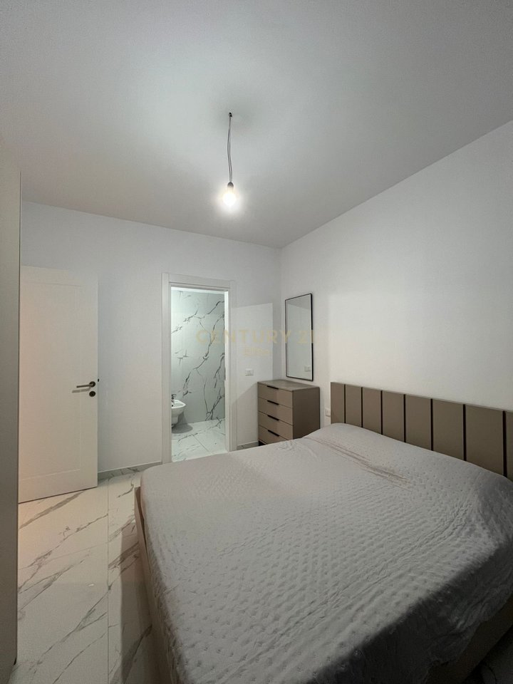 2+1 Apartment for Rent on Bulevardi i Ri, Tirana - 700€ | 105 m²