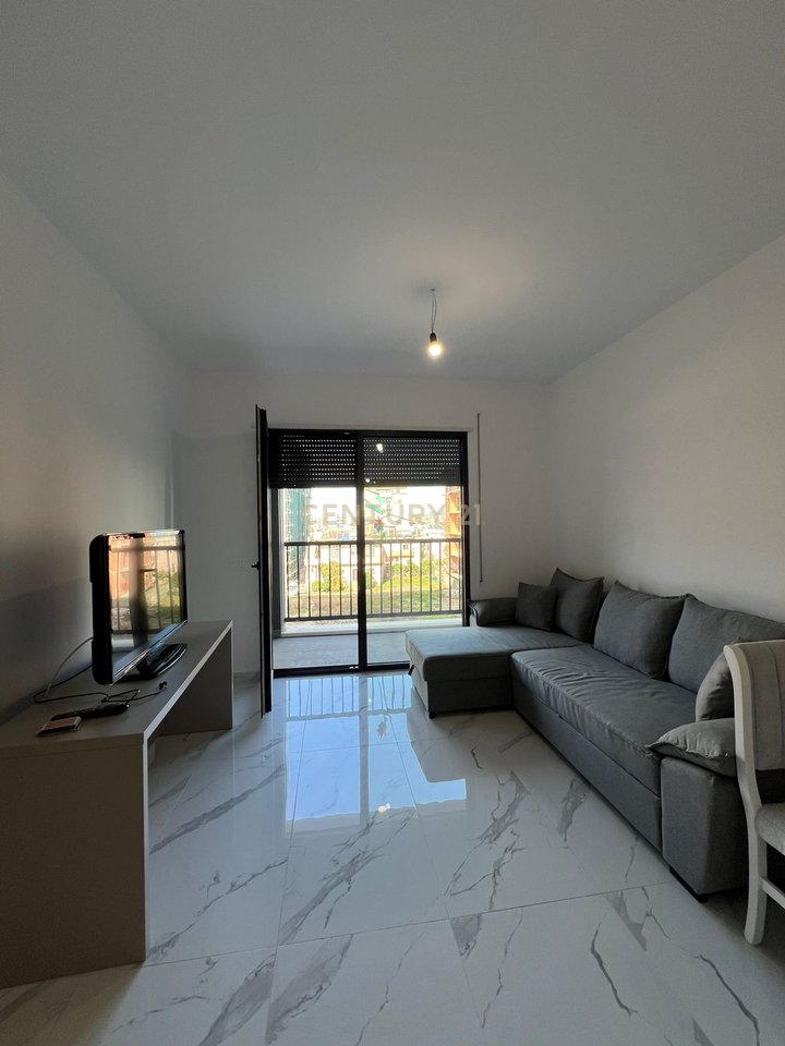 2+1 Apartment for Rent on Bulevardi i Ri, Tirana - 700€ | 105 m²