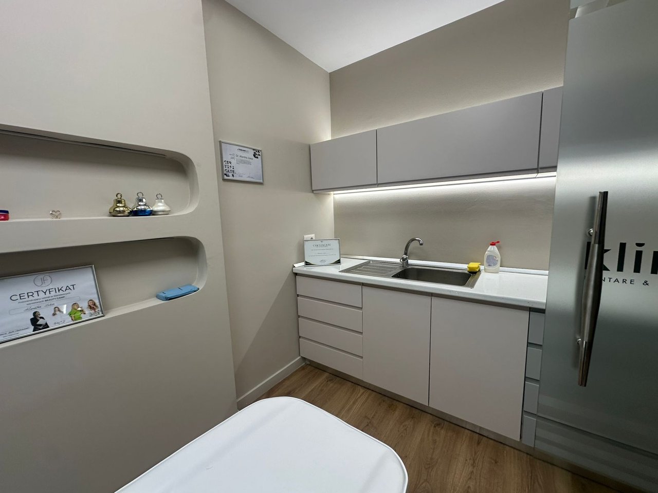 URA NISHERAKUT, RENTAL SPACE AVAILABLE