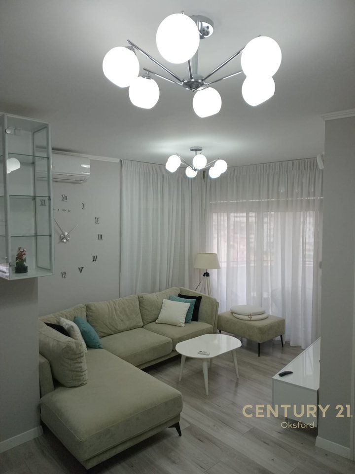 APARTAMENT ME QIRA 2+1+2 NE ASTIR!