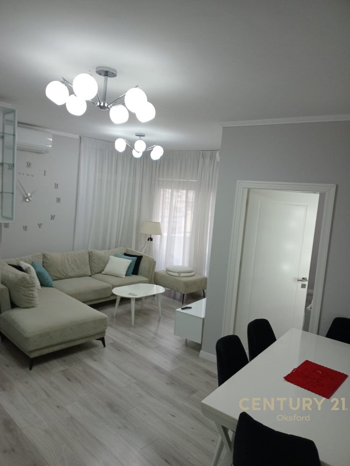 APARTAMENT ME QIRA 2+1+2 NE ASTIR!