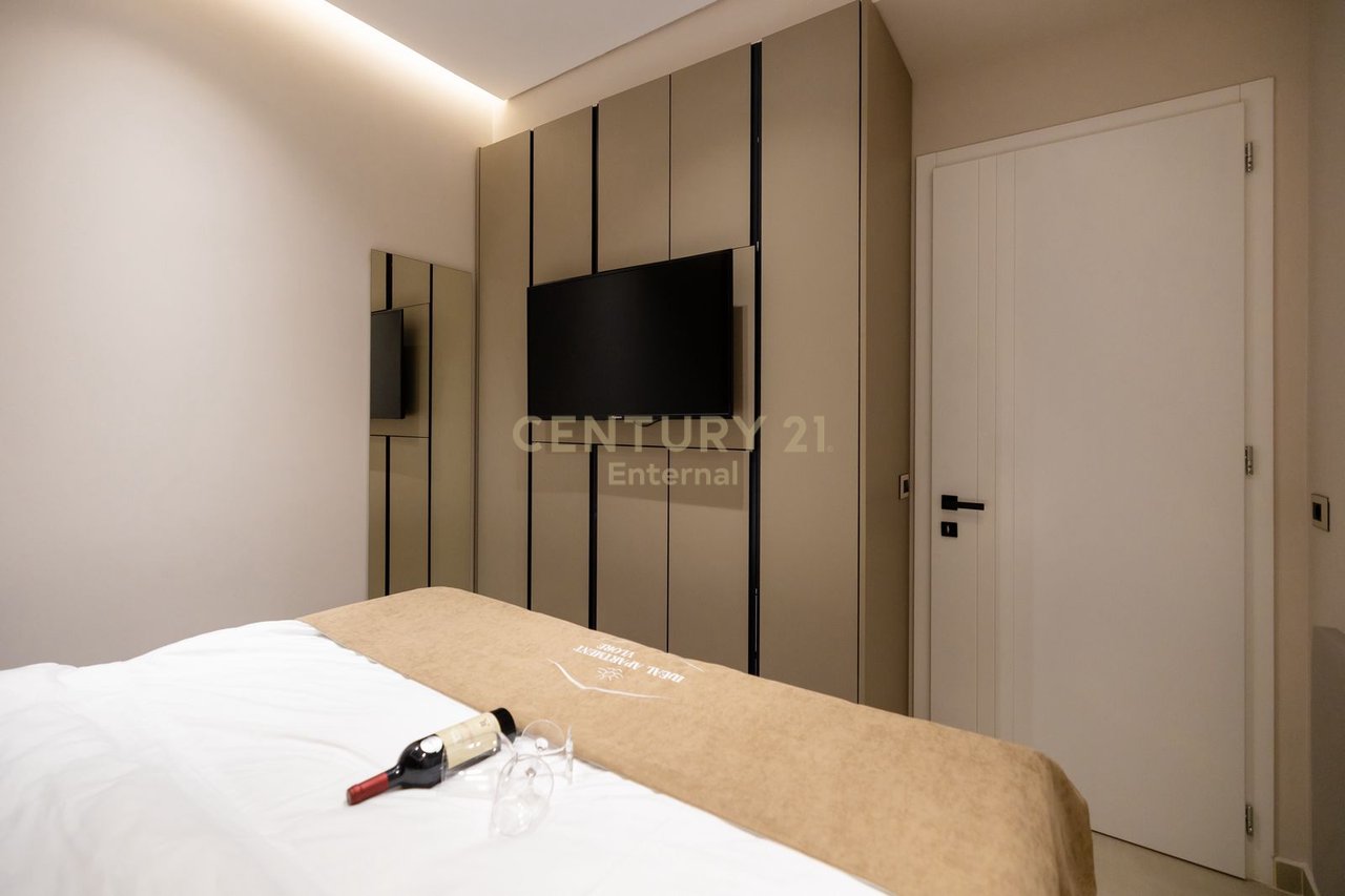 Vlore, Transballkanike - Shitet 3 garsoniere te investuara  Luxury