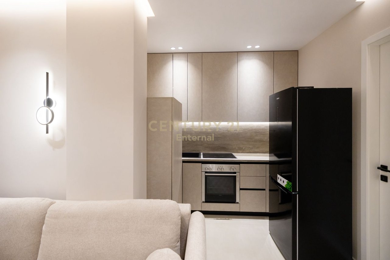 Vlore, Transballkanike - Shitet 3 garsoniere te investuara  Luxury