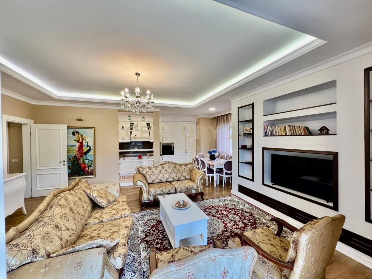 QIRA, SUPER APARTAMENT 2+1+2 me 2 POSTE PARKIMI & PAMJE‼️