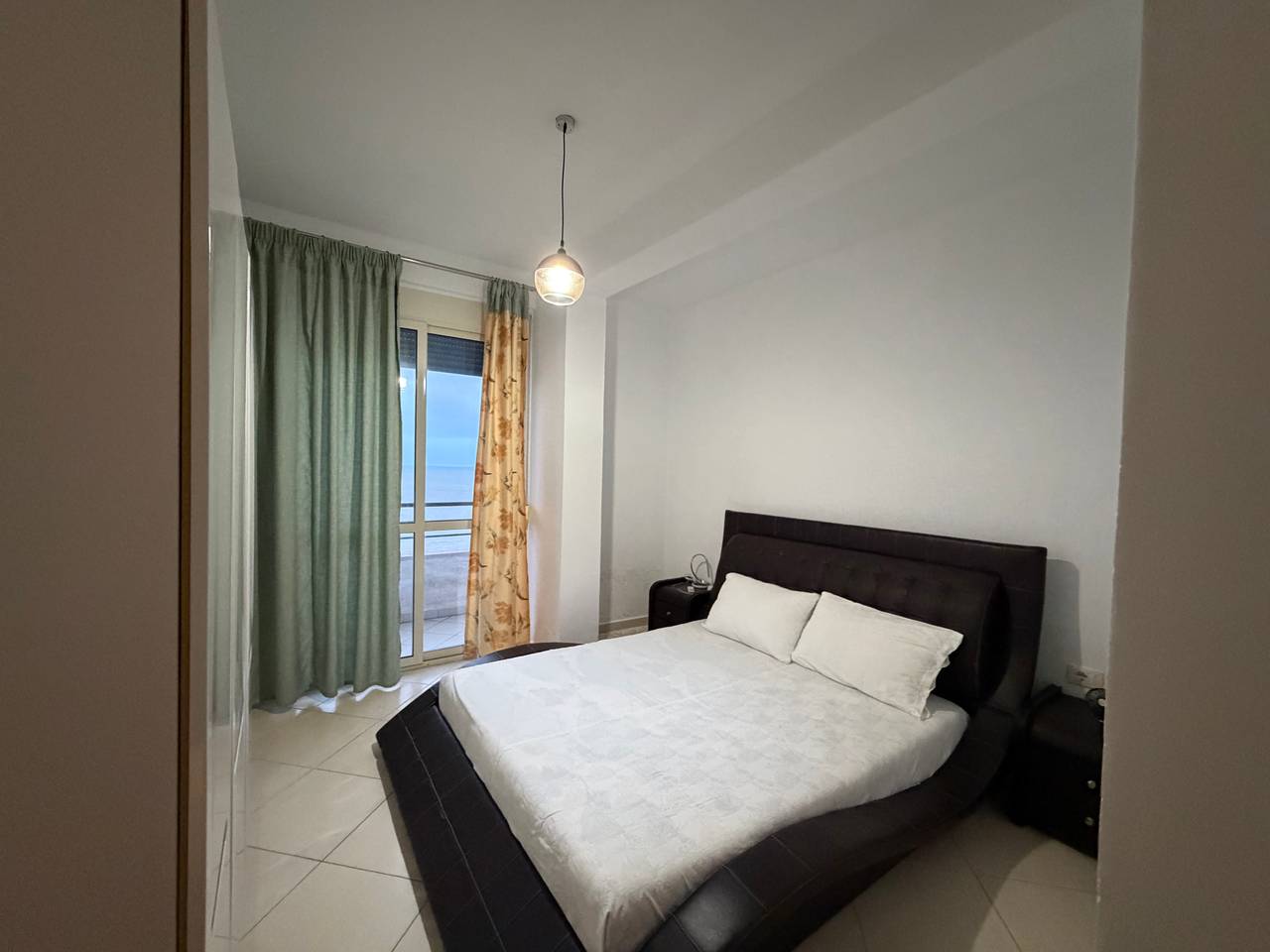 SARANDE, SHESIM PENTHOUSE ME PAMJE TE HAPUR NDAJ DETIT