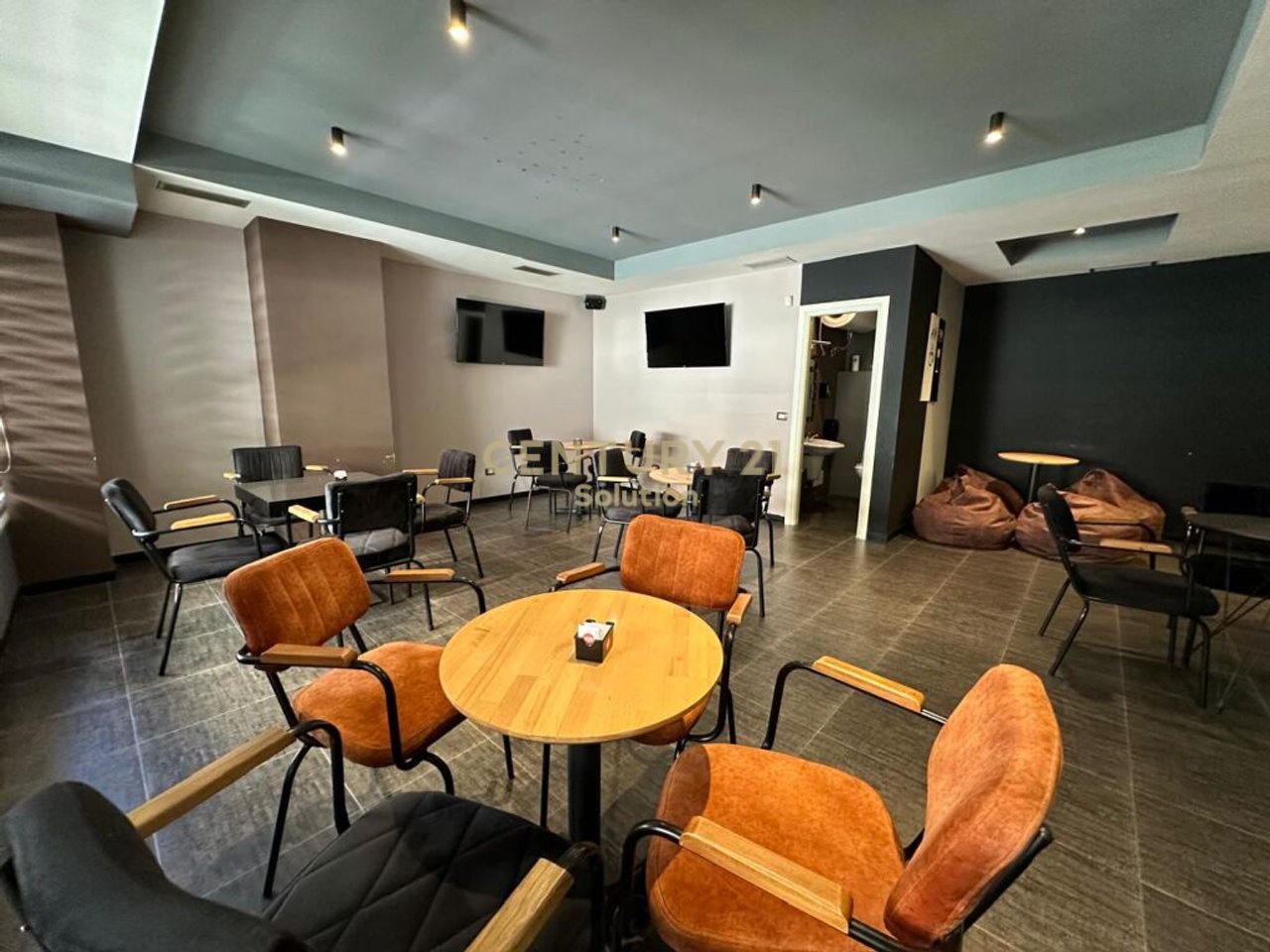 DUPLEX IN AFFITTO NEL COMUNE DI PARIGI