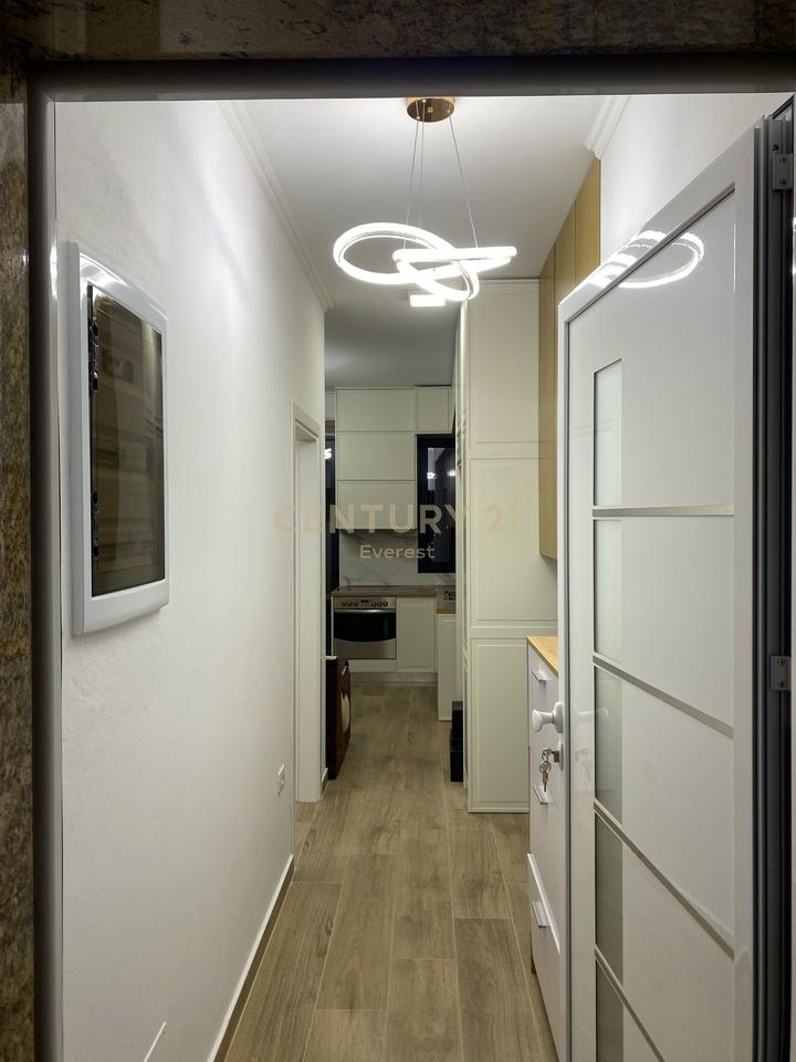 KOMBINAT, KAT VILE PER QIRA+PARKIM