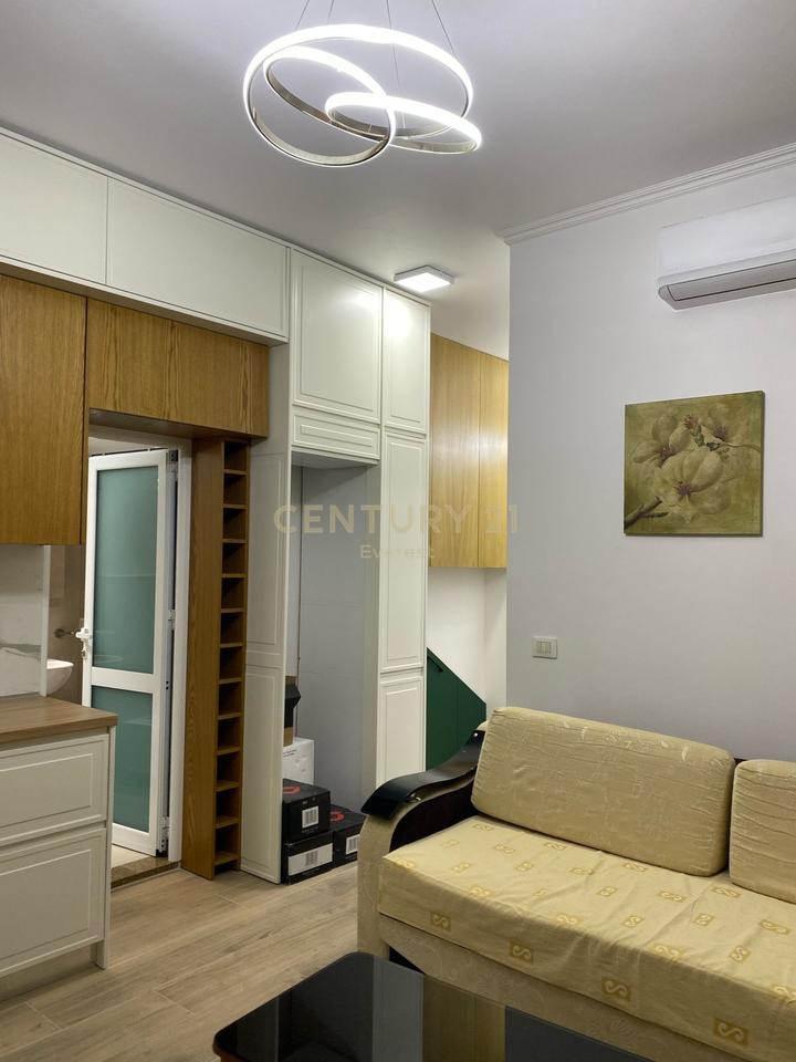 KOMBINAT, KAT VILE PER QIRA+PARKIM