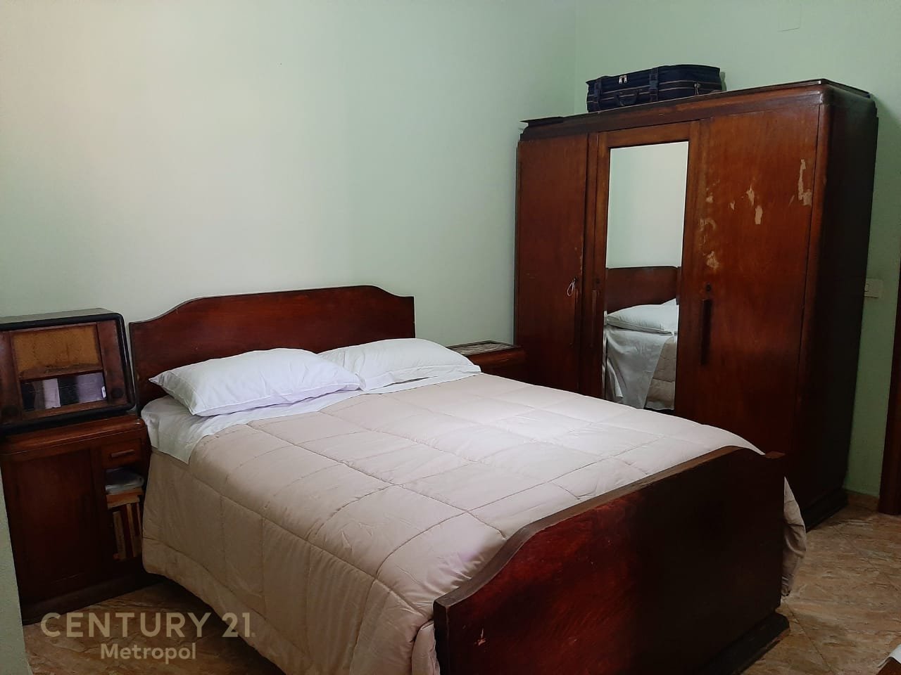 APARTAMENT PER QIRA 2+1 NE KINOSTUDIO!