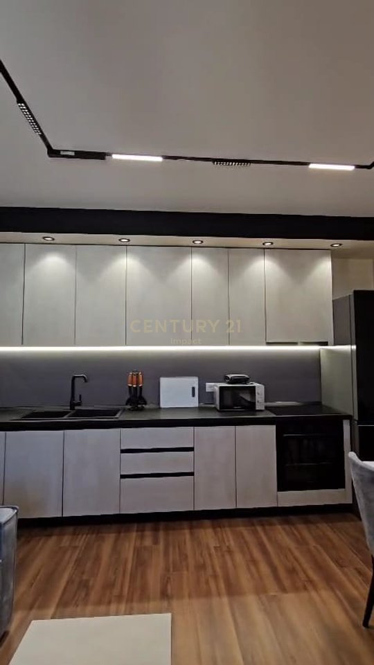 SHITET APARTAMENT 1+1 TEK KOMUNA E PARISIT!