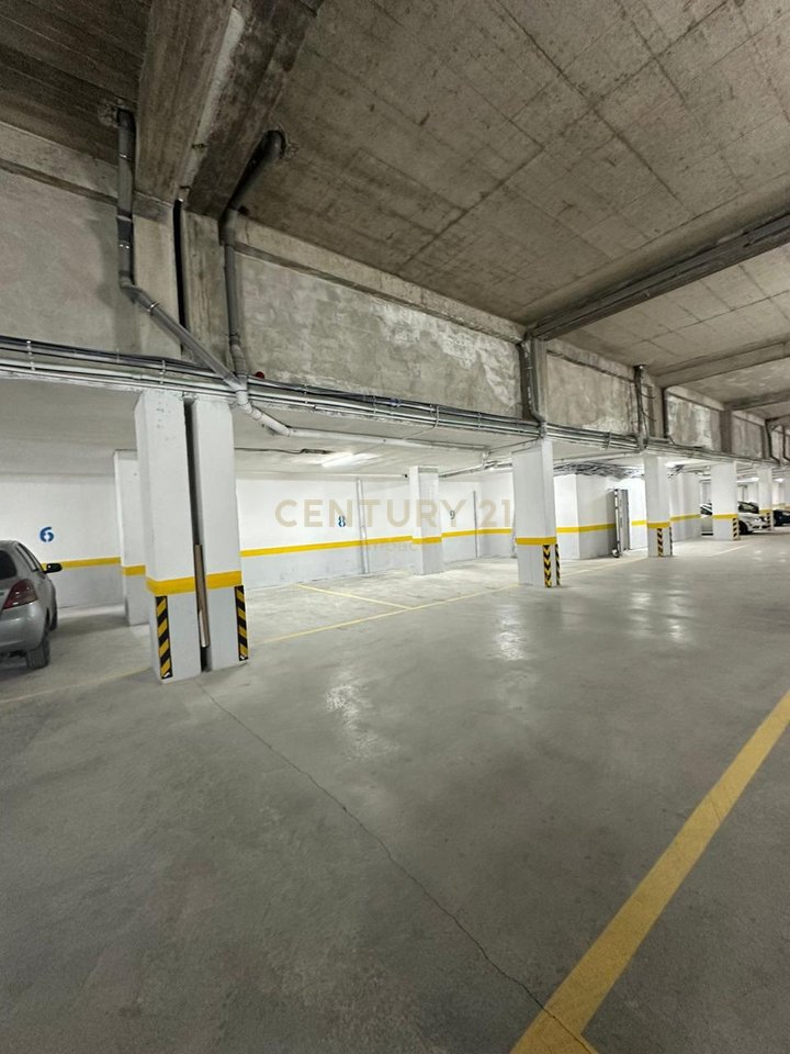 Parking for Rent in Fresk, Tirana - 2000€ | 1257.5 m²