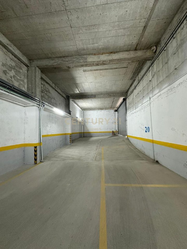 Parking for Rent in Fresk, Tirana - 2000€ | 1257.5 m²