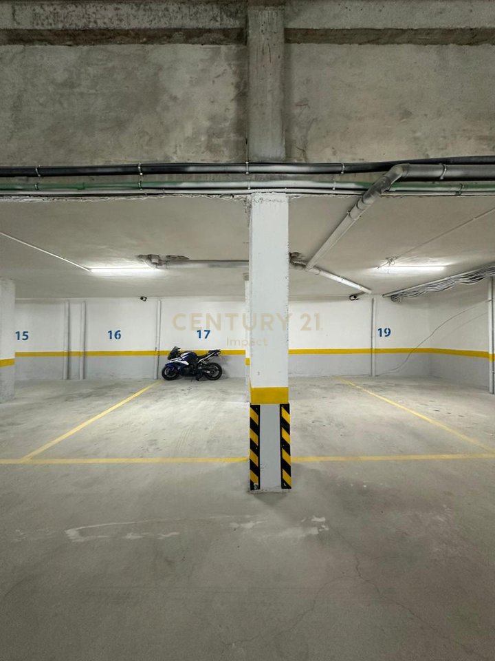 Parking for Rent in Fresk, Tirana - 2000€ | 1257.5 m²