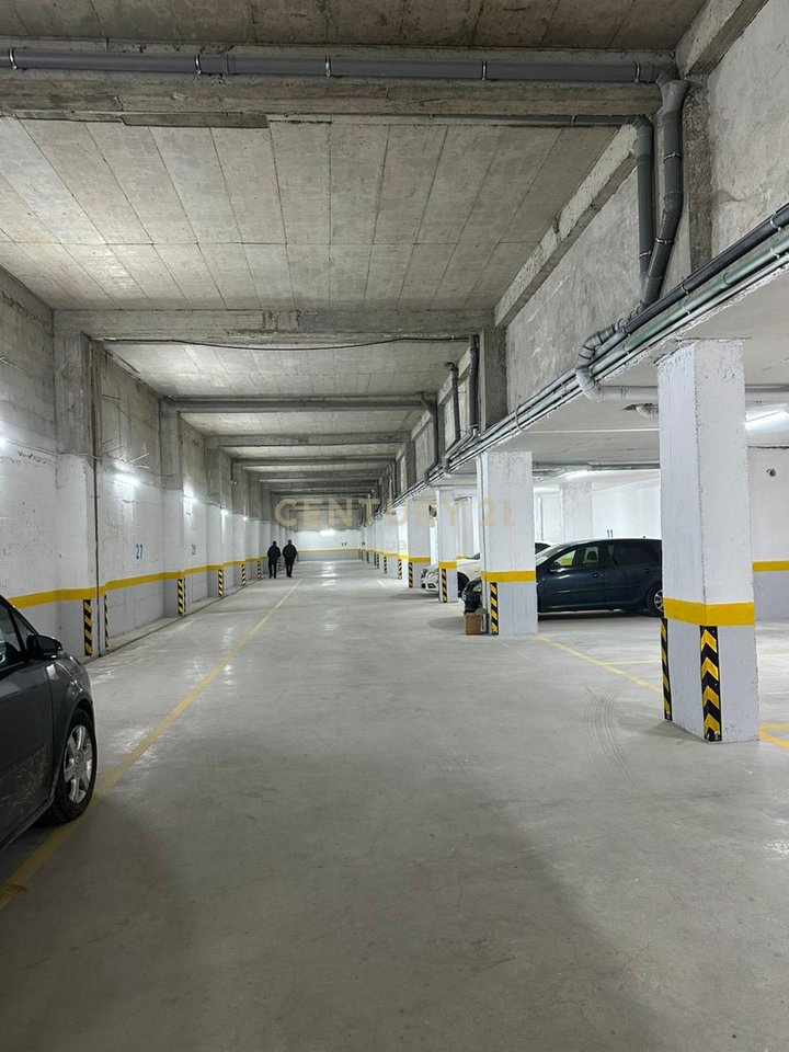 Parking for Rent in Fresk, Tirana - 2000€ | 1257.5 m²