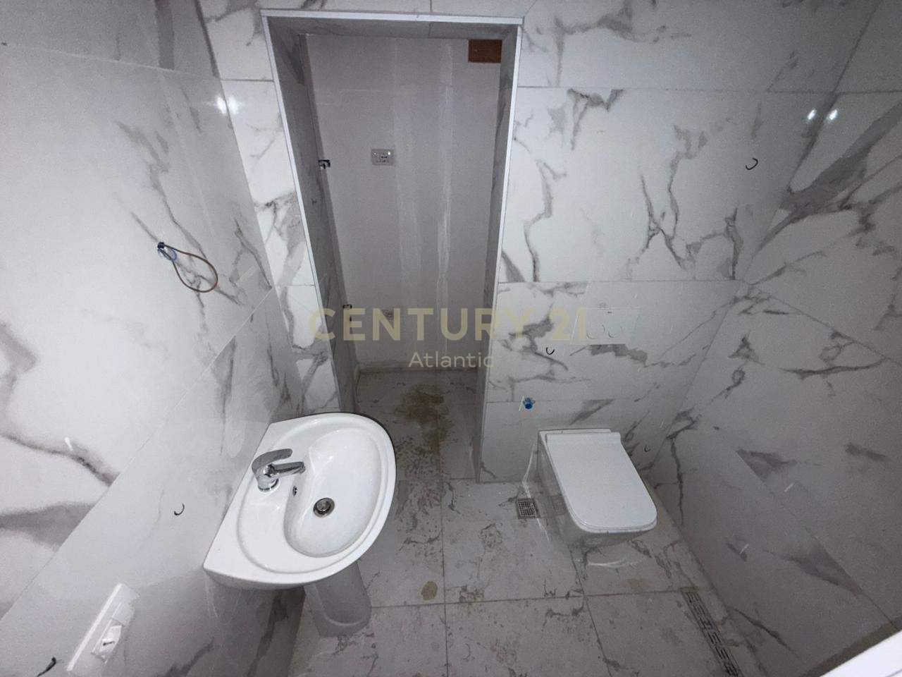 Duplex 1+1 Për Shitje në Mali i Robit, Durrës - 75,000€ | 60.2 m²