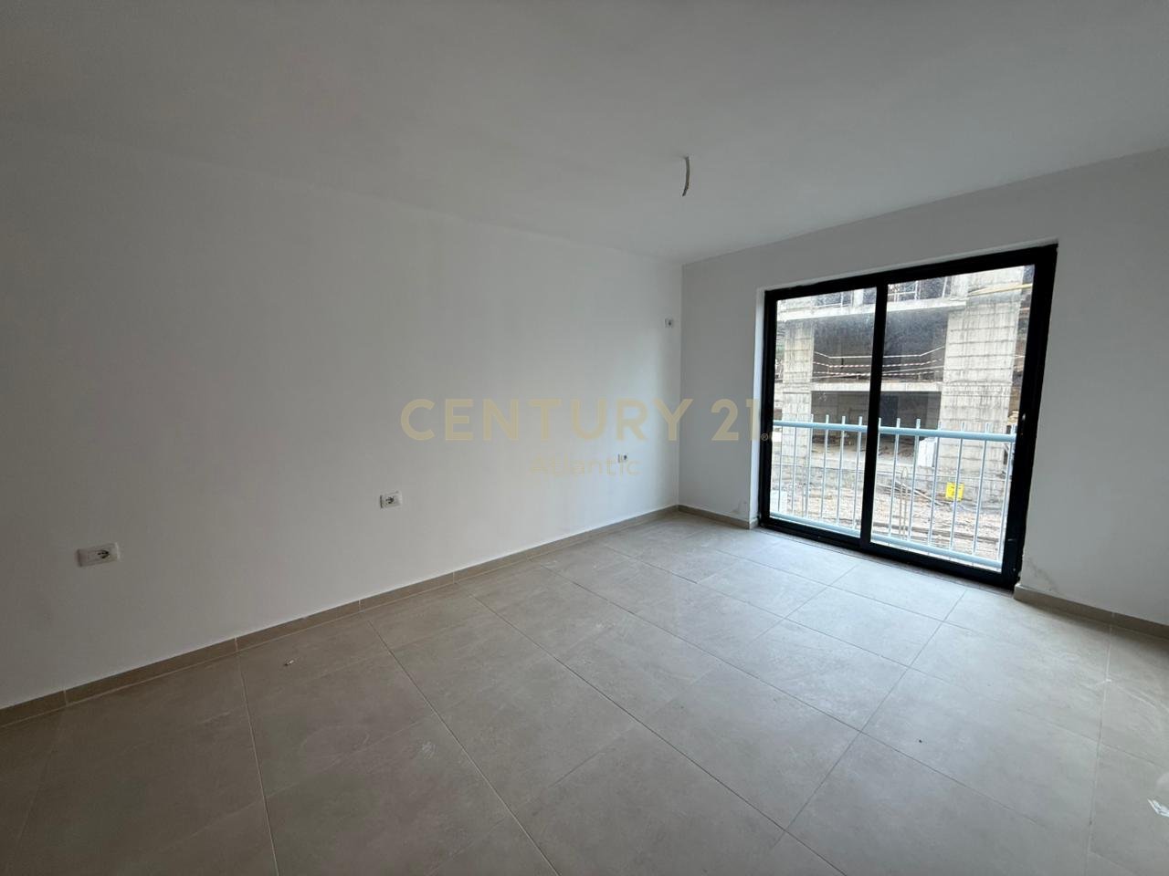 Duplex 1+1 Për Shitje në Mali i Robit, Durrës - 75,000€ | 60.2 m²