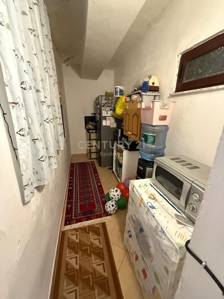 Shitet Apartament 2+1 pranë Shkollës “Kushtrimi i Lirisë”