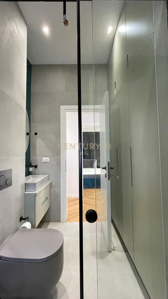 3+1 apartment for rent with veranda, parking space included – new furniture, Botanical Garden!