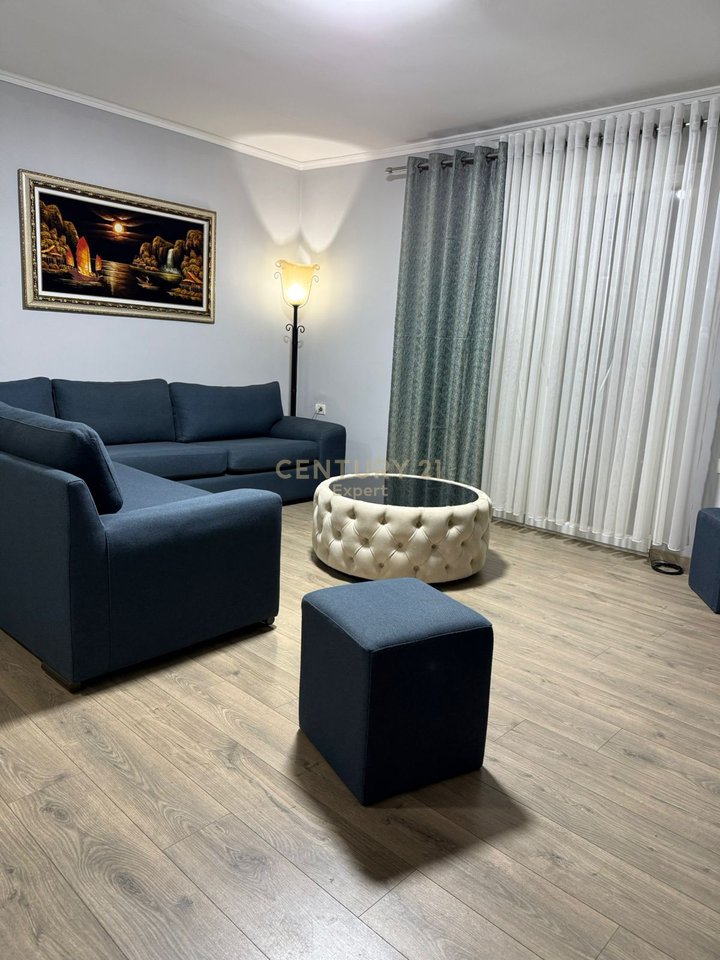 JAPIM ME QIRA APARTAMENT 2+1 TE OXHAKU
