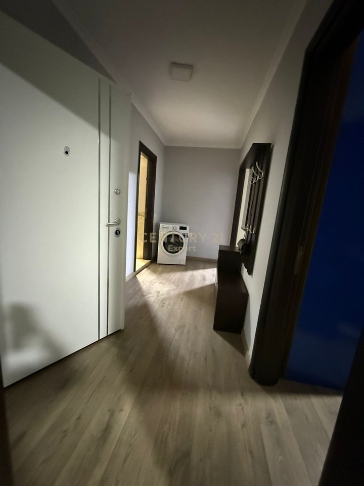 JAPIM ME QIRA APARTAMENT 2+1 TE OXHAKU