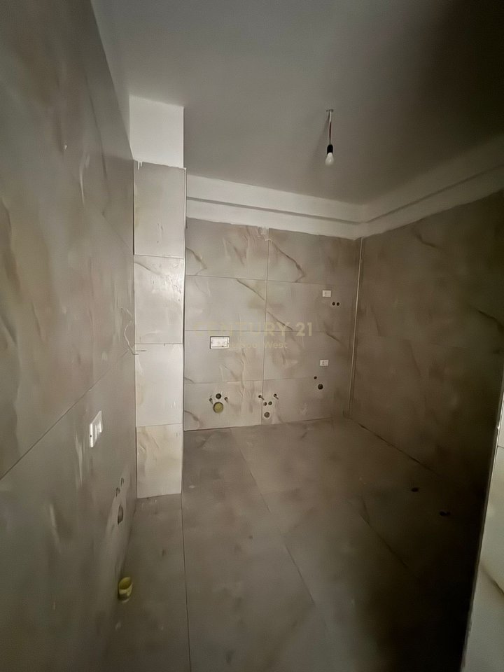 Apartment 2+1+2 for sale at Mirabella Complex, Oxhaku