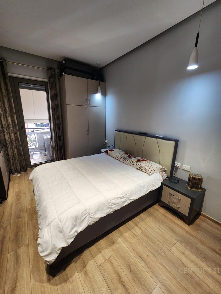 Apartment 3+1+2 for Sale on Peti Street