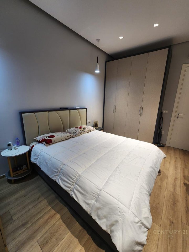 Apartment 3+1+2 for Sale on Peti Street