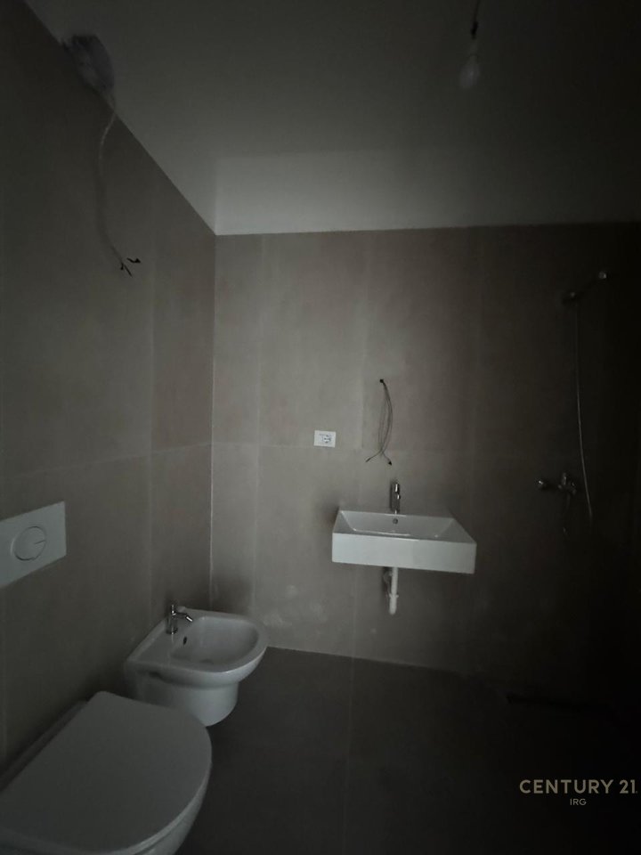 SHESIM APARTMENT 1+1 PLUS PARKING SPACE, UNIVERS CITY-QTU!