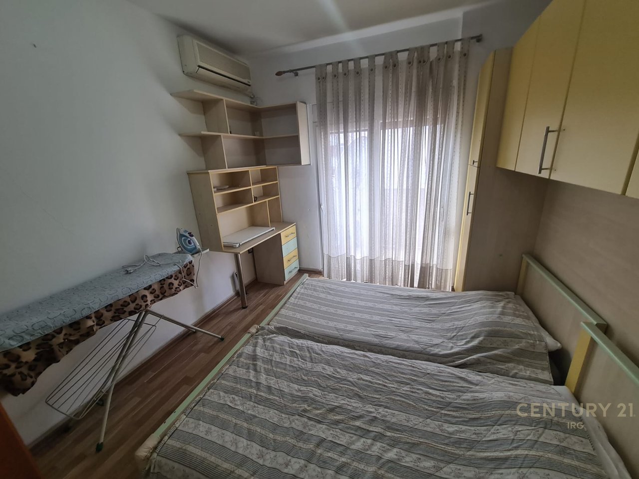 APARTAMENT 2+1+2 TEK 21 DHJETORI!