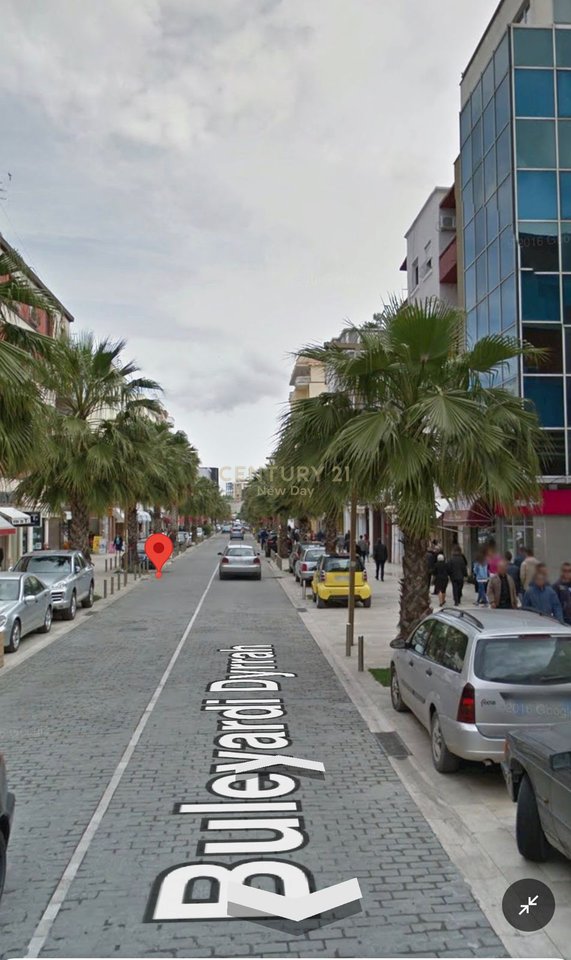 Ambjent Komercial  Për Qira në Bulevardi Kryesor, Durrës - 700€ |86m²