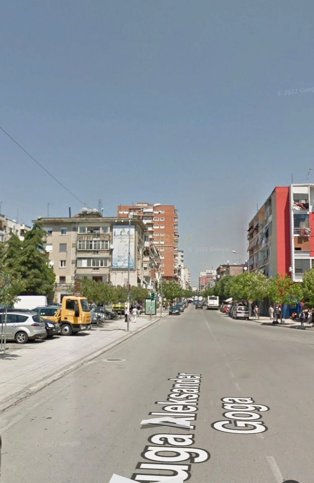 Ambient Komercial Për Shitje prane  Muzeut te Deshmoreve, Durrës - 349,000€ | 108.7 m²